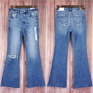 NWT American Eagle Womens 6/28W Super Hi-Rise Flare Jeans Distressed Raw Hem